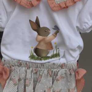 Conjunto camiseta conejitos