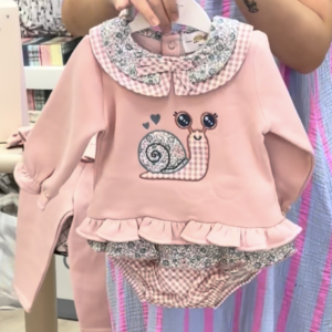 Conjunto sudadera y braguita rosa